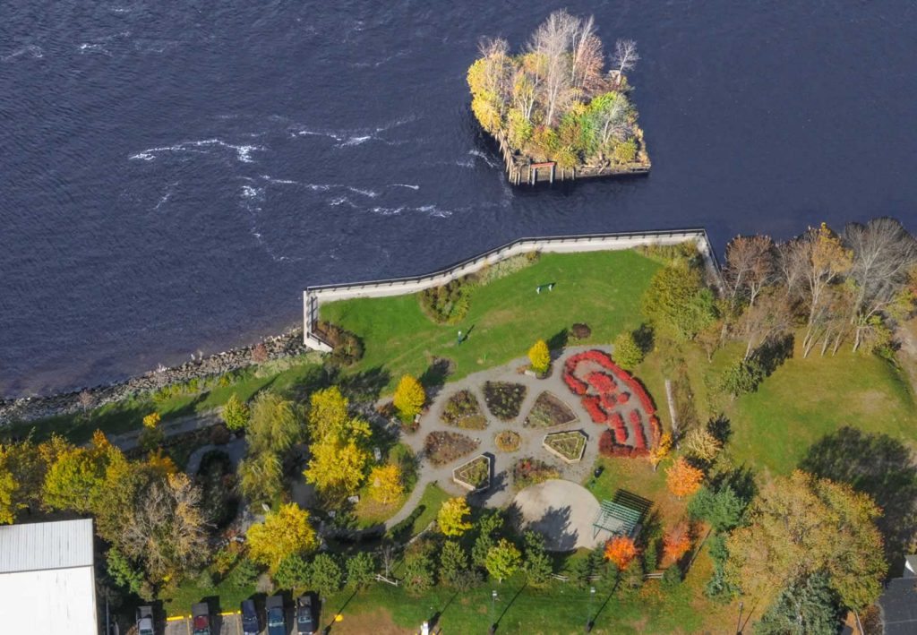 Brewer Children’s Garden WBRC Inc.