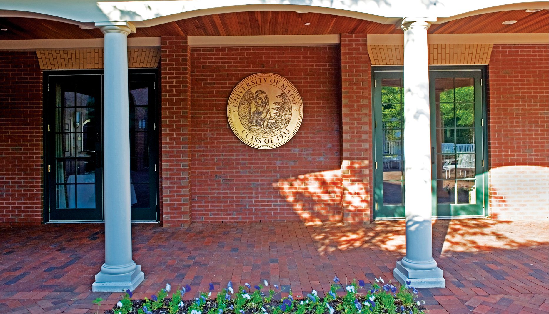 Buchanan Alumni House WBRC Inc.