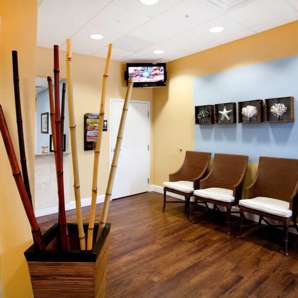 Comprehensive Dental Care of Lakewood Ranch Expansion WBRC Inc.