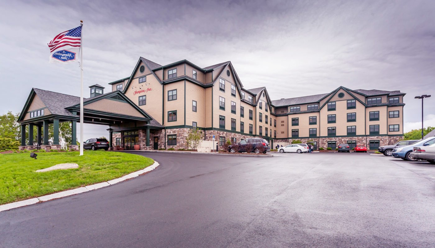 Hampton Inn Interiors