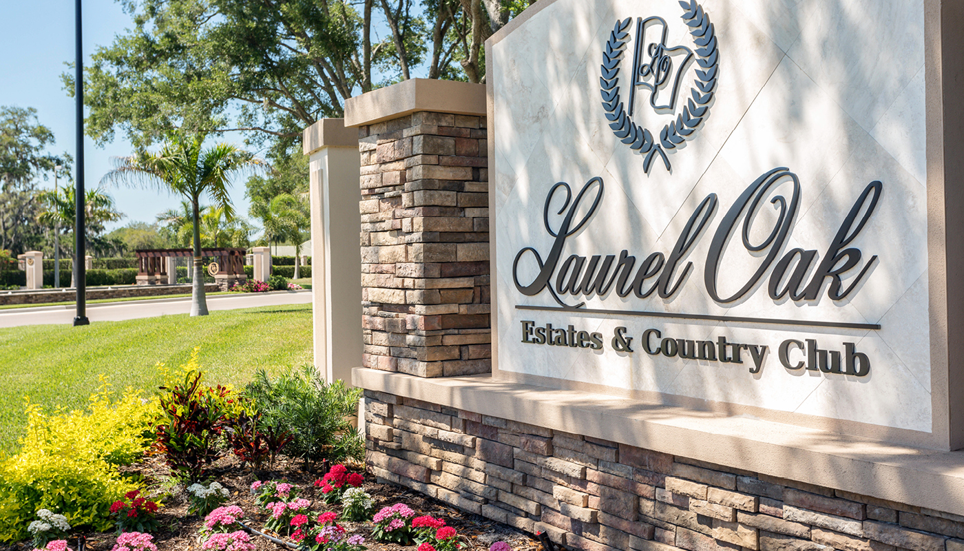 Laurel Oak Estates Entrance WBRC Inc.