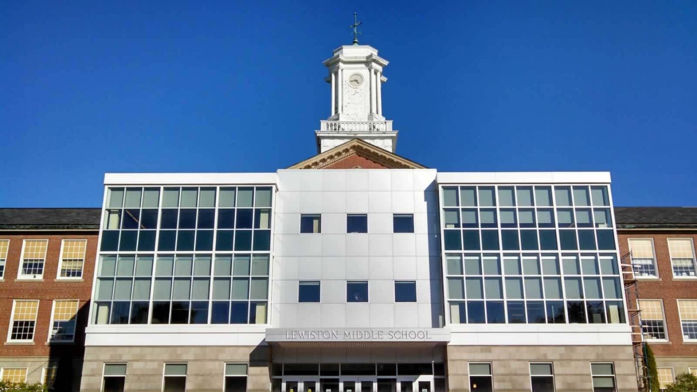 Lewiston Middle School Expansion & Renovation WBRC Architects/Engineers
