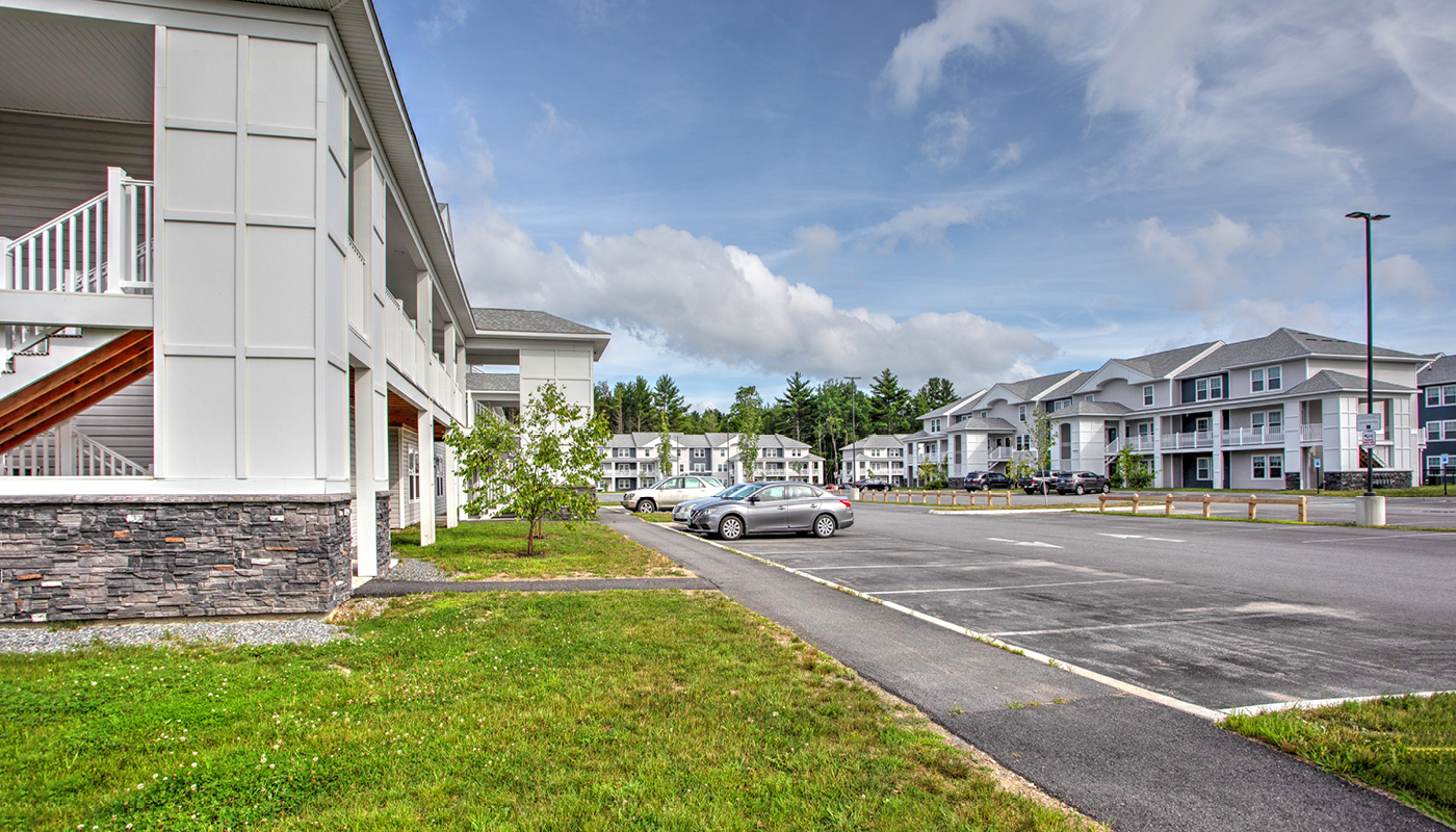The Avenue Student Housing Site WBRC Inc.